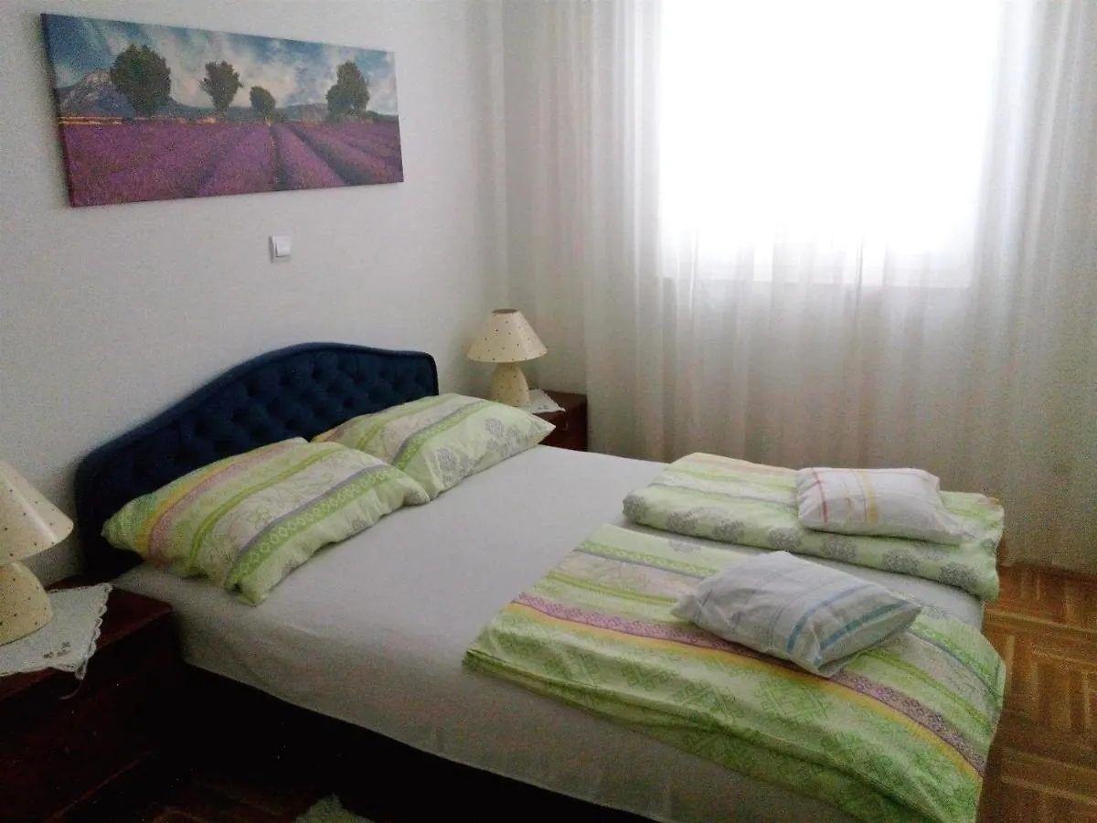 Apartments Zdenka Trogir