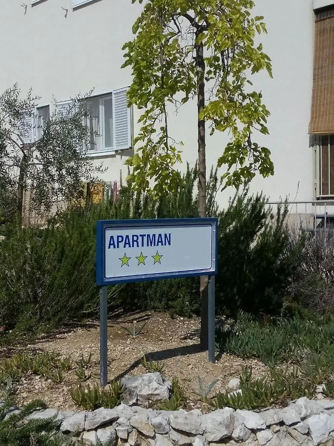Apartments Zdenka Trogir